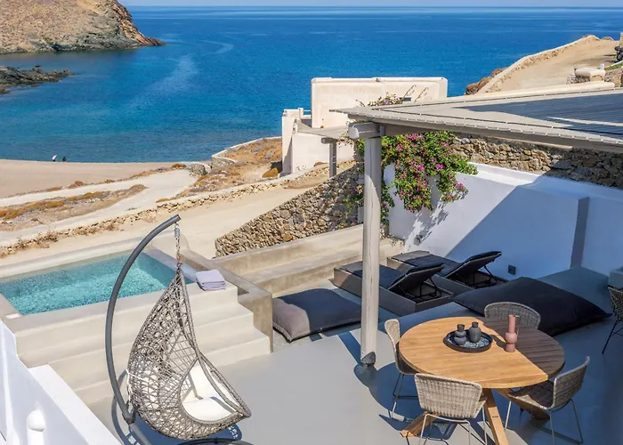 Sea Rock & Sky Private Mykonos Lägenhetshotell 4*