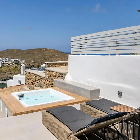 Sea Rock & Sky Private Mykonos Aparthotel *