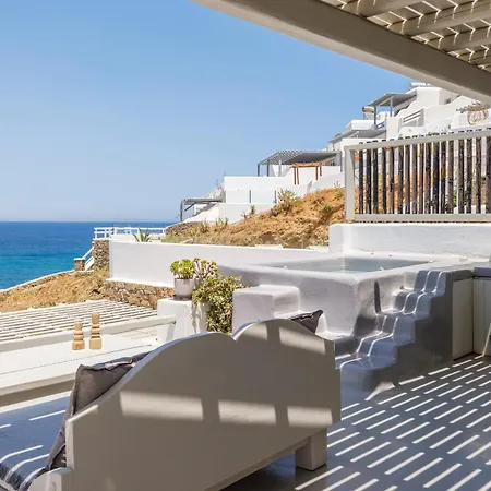 Sea Rock & Sky Private Mykonos Aparthotel *