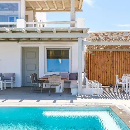 Sea Rock & Sky Private Mykonos 公寓式酒店 4*