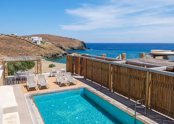 Sea Rock & Sky Private Mykonos 4*